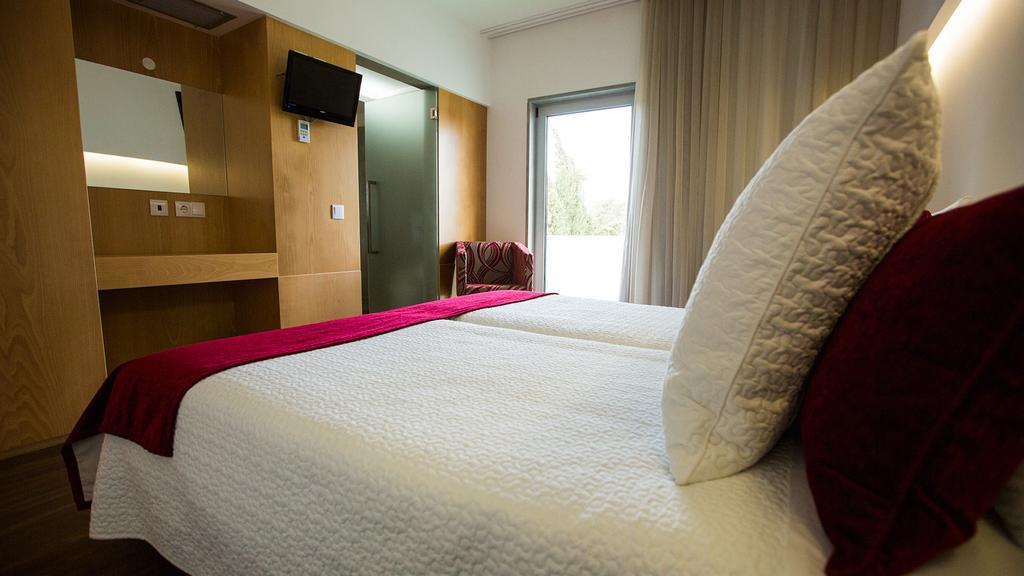 Hôtel Ave Maria à Fátima Extérieur photo